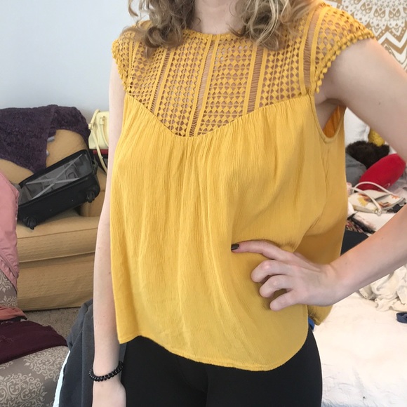 Shirt - Picture 1 of 2